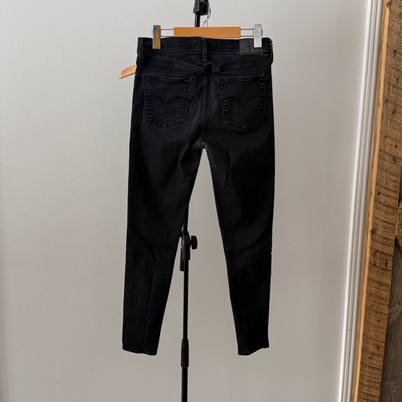 Levis 720 High Rise Super Skinny black jeans -Size 30 - Picture 2 of 3